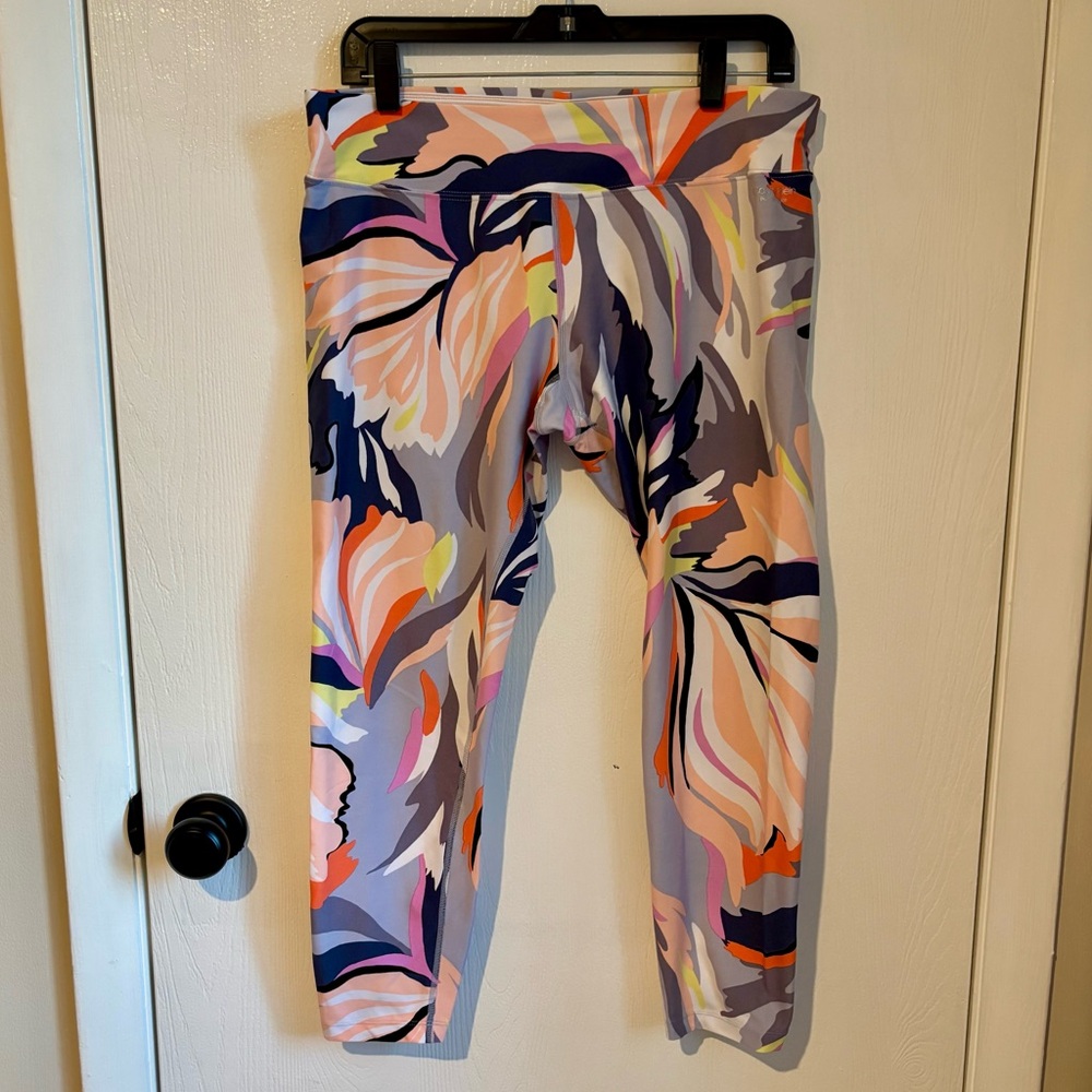 Calvin Klein Multicolor Leggings in Size XL